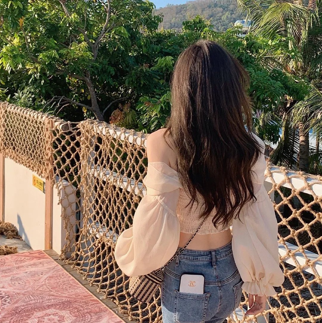 领袖和我们同劳动